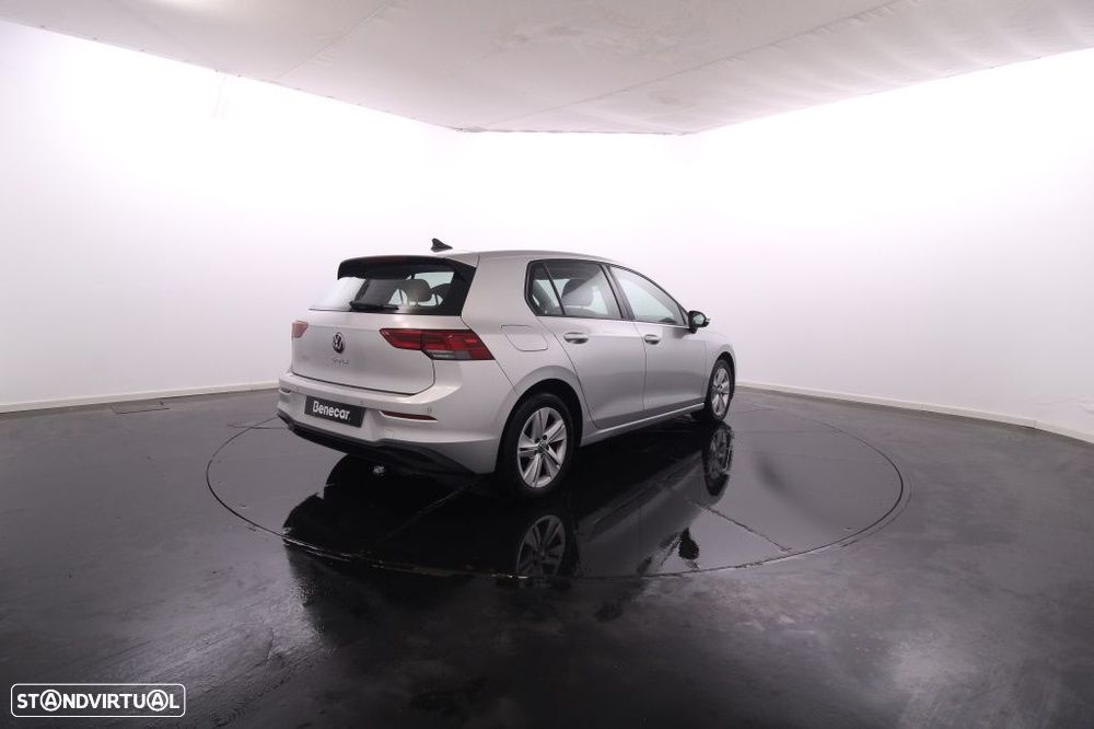 VW Golf 1.0 TSI Life - 4