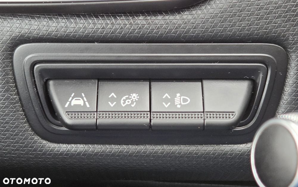 Renault Clio - 30