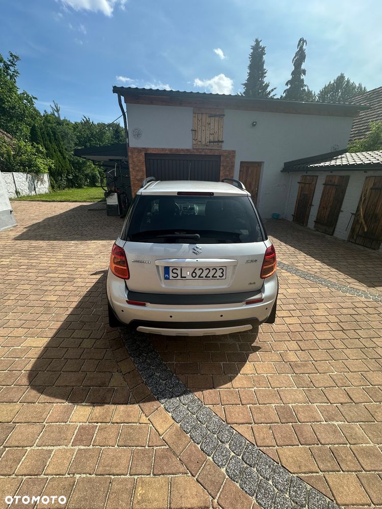 Suzuki SX4 1.6 Premium 4WD - 4