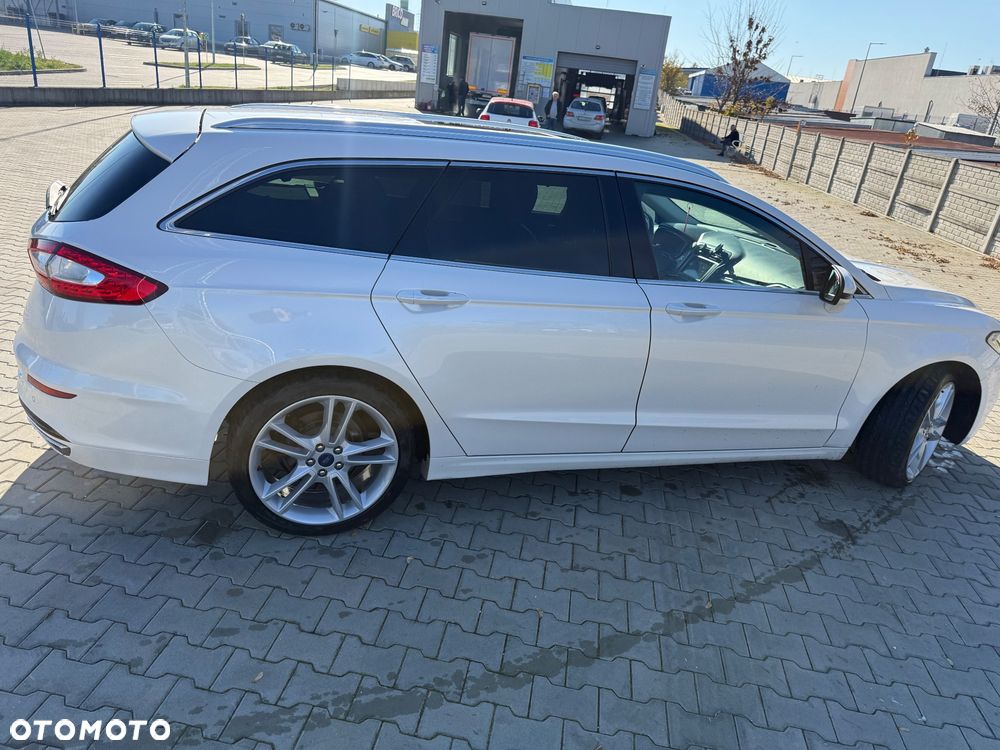 Ford Mondeo 2.0 TDCi Titanium PowerShift - 3
