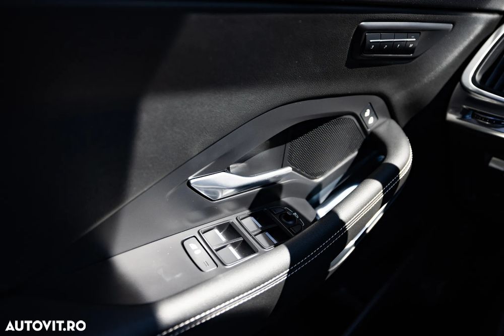 Jaguar E-Pace D165 R-Dynamic SE - 16