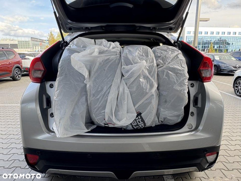 Mitsubishi Eclipse Cross - 25