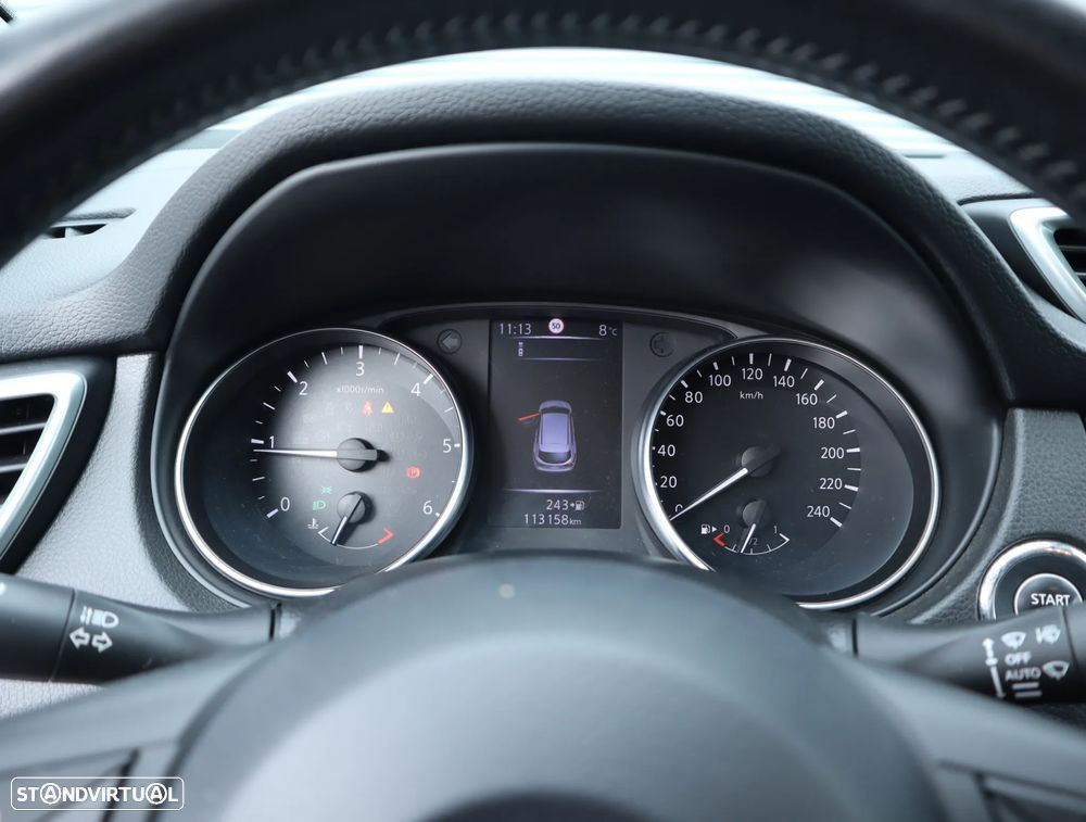 Nissan Qashqai 1.5 dCi N-Connecta - 42