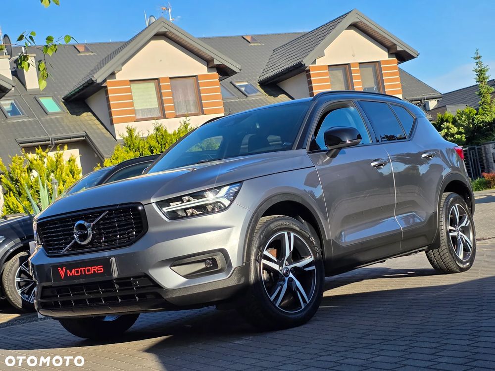 Volvo XC 40 D3 SCR R-Design - 4