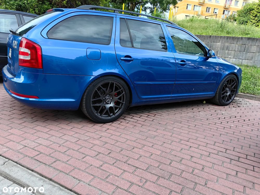 Skoda Octavia 2.0 TFSI RS - 2