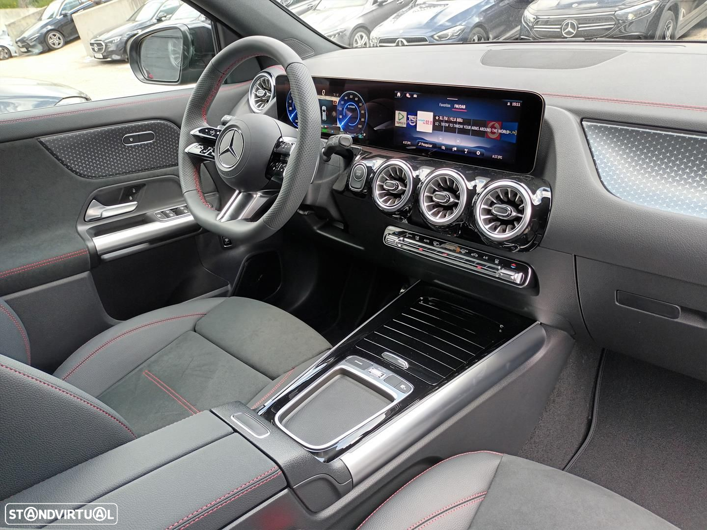 Mercedes-Benz EQA 250+ AMG Line - 14