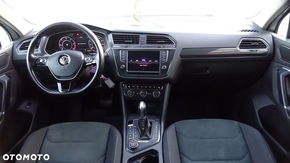 Volkswagen Tiguan - 6