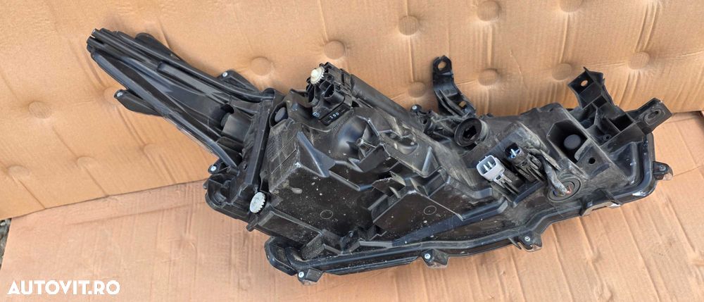 Far stanga Full LED Toyota Corolla Sedan 2019 2020 / 2021 2022 - 4