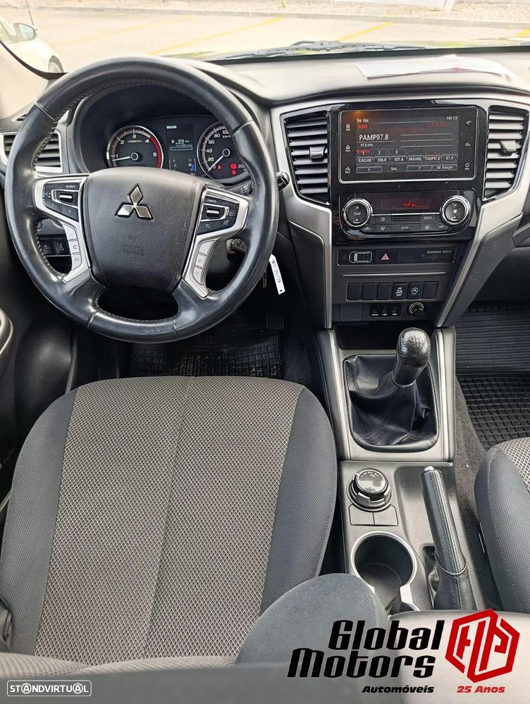 Mitsubishi L200 2.3 DI-D Strakar CD 1st Edition 4WD - 5