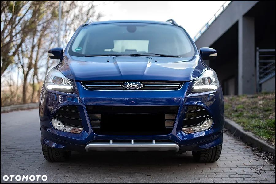 Ford Kuga - 2