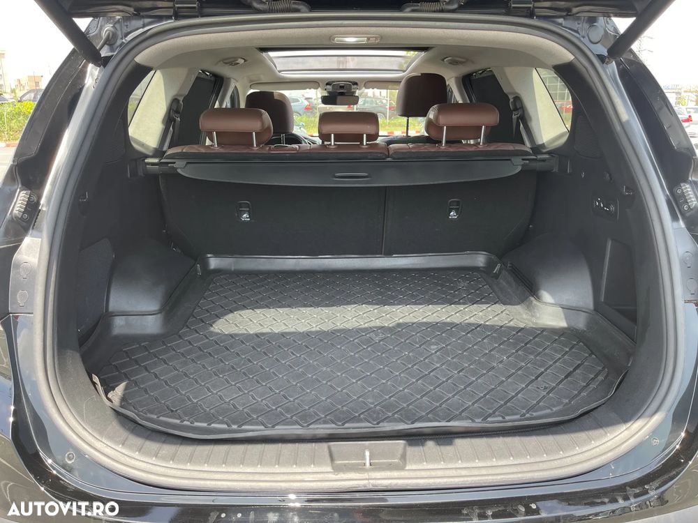 Hyundai Santa Fe 2.2 CRDi 202 CP 4WD 8DCT Luxury - 29