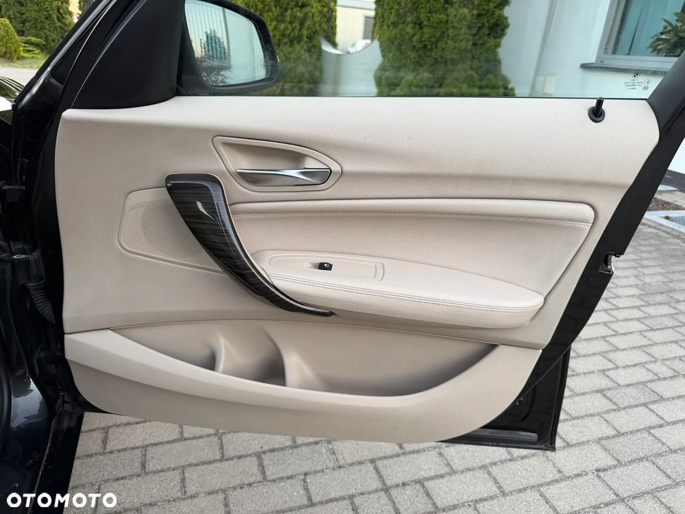 BMW Seria 1 - 12