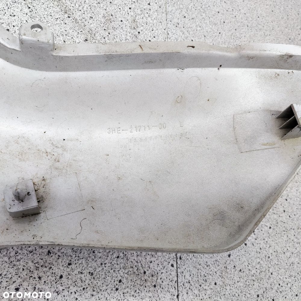 Owiewka, osłona, bok, boczek, ogon, zadupek Yamaha FZR 600 FZR600 - 9