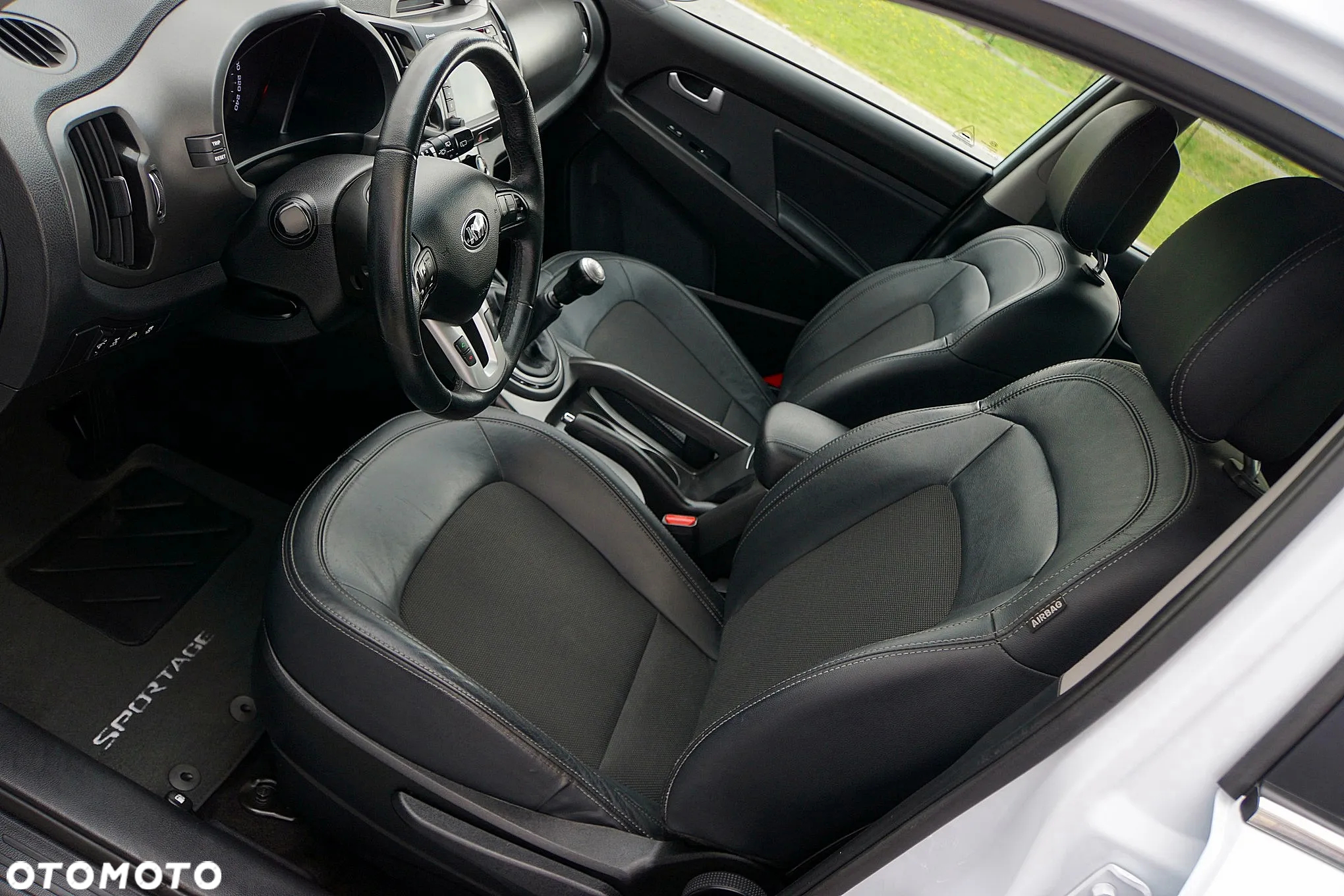 Kia Sportage 2.0 CVVT 4WD Spirit - 24
