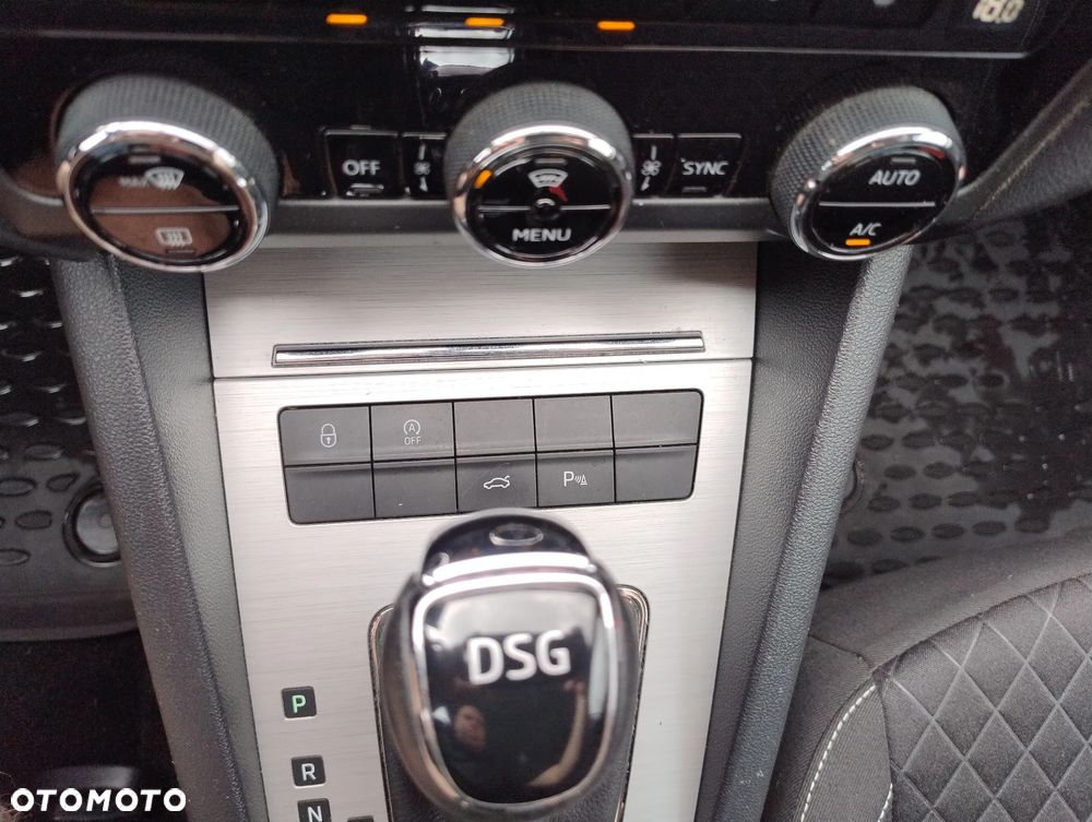 Skoda Octavia 2.0 TDI DSG Style - 13