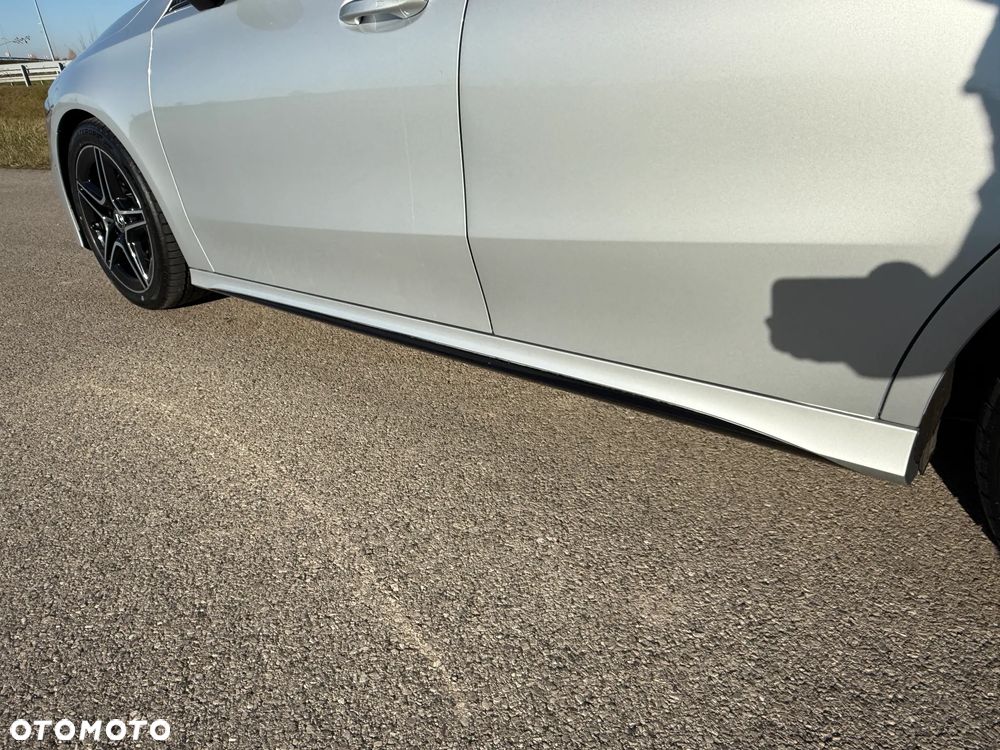 Mercedes-Benz Klasa A 200 7G-DCT AMG Line - 33