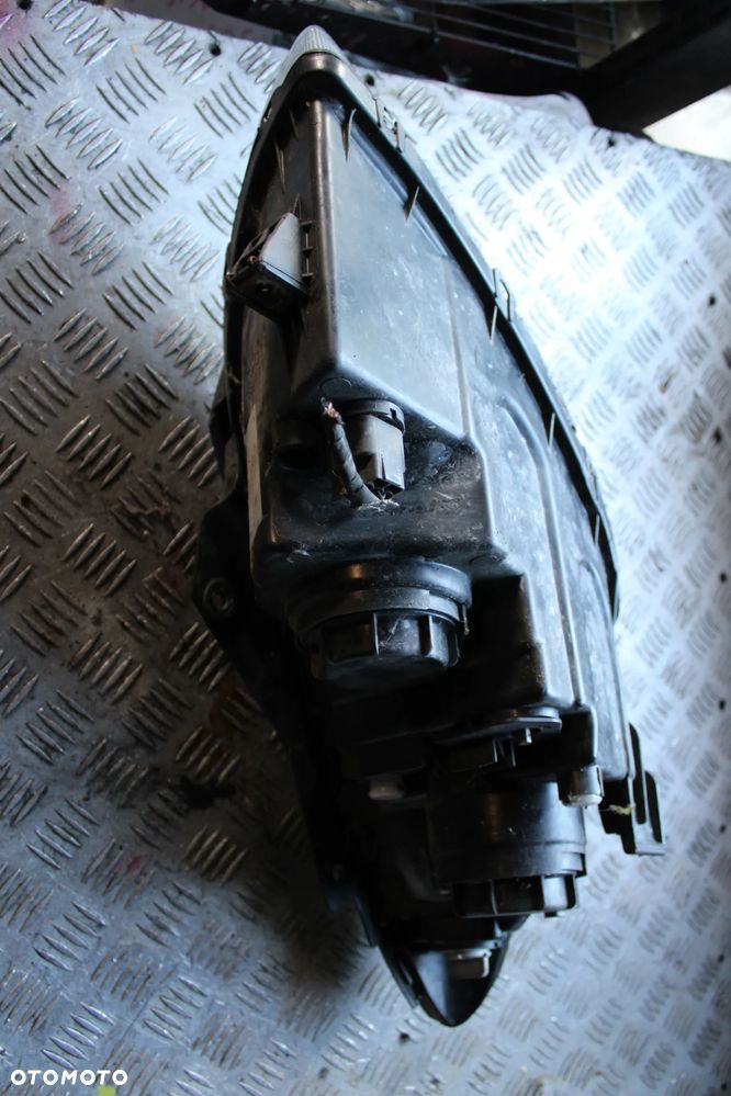 lampa hyunda i30 lewy przód - 3