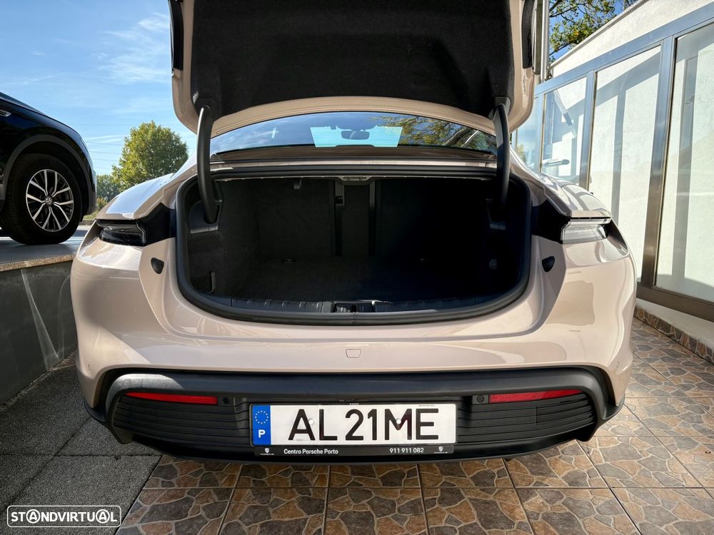 Porsche Taycan Bateria Performance Plus - 6