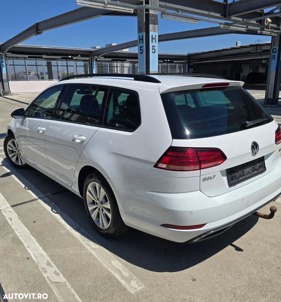Volkswagen Golf 1.6 TDI Trendline - 5