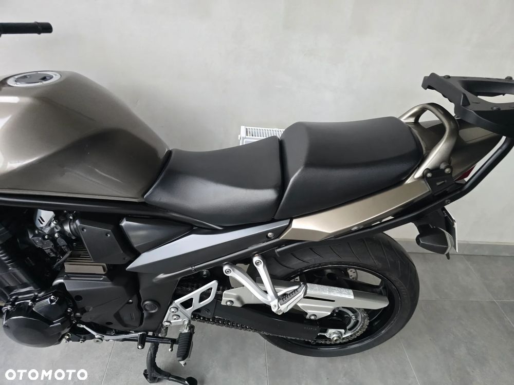 Suzuki Bandit - 16