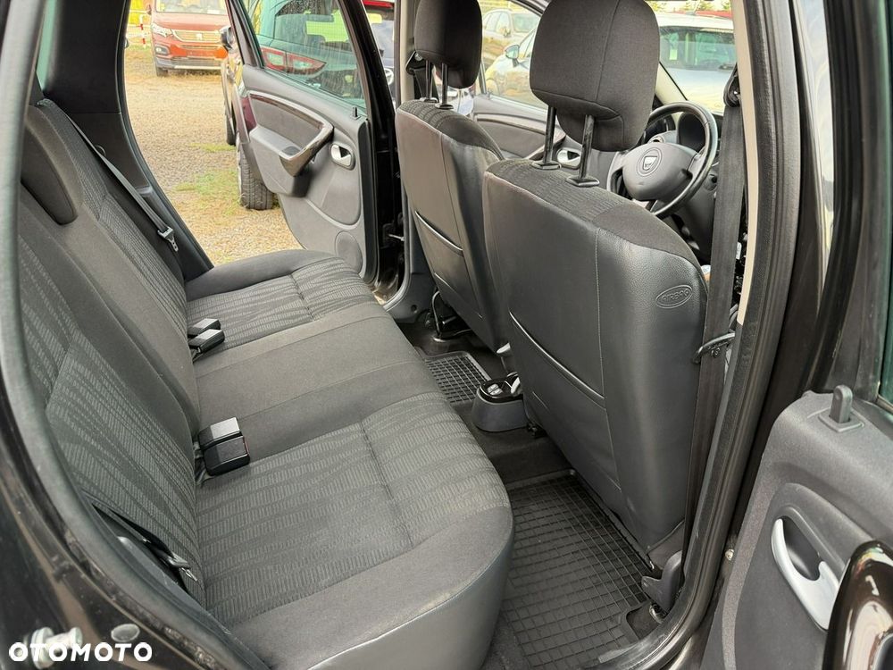 Dacia Duster 1.6 16V 105 4x2 Laureate - 7