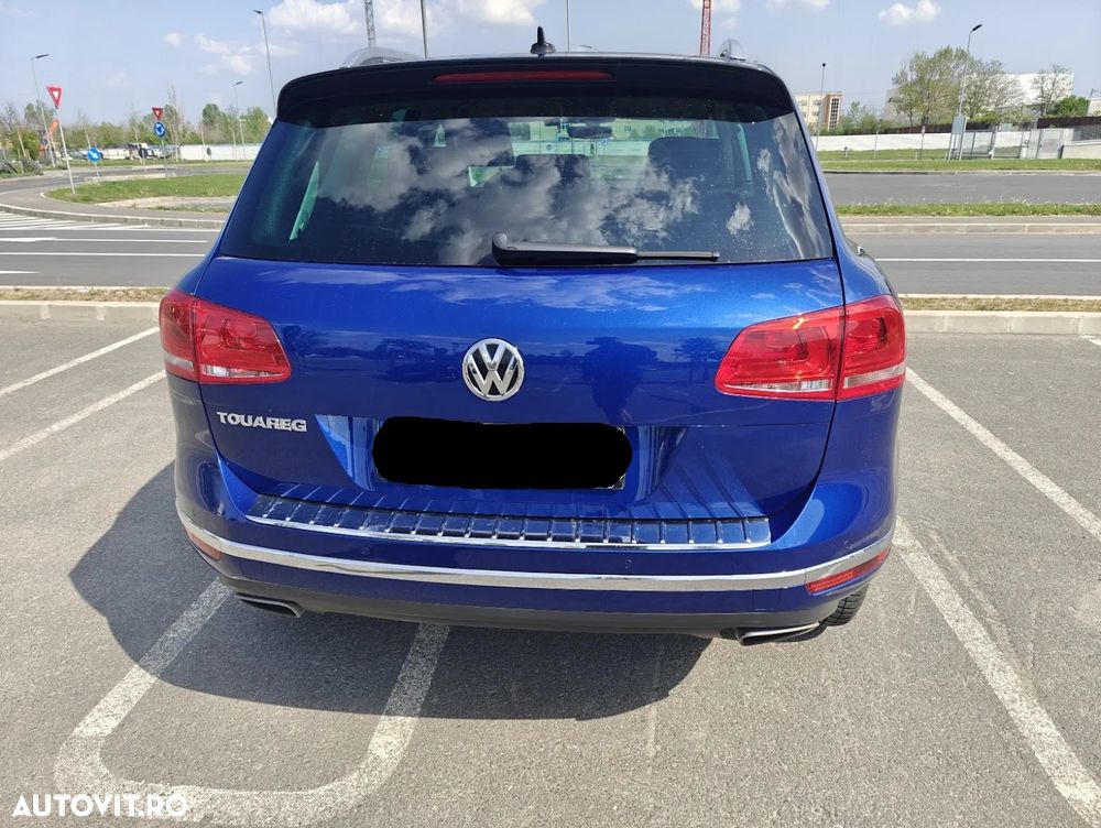 Volkswagen Touareg 3.0 V6 TDI BMT - 3
