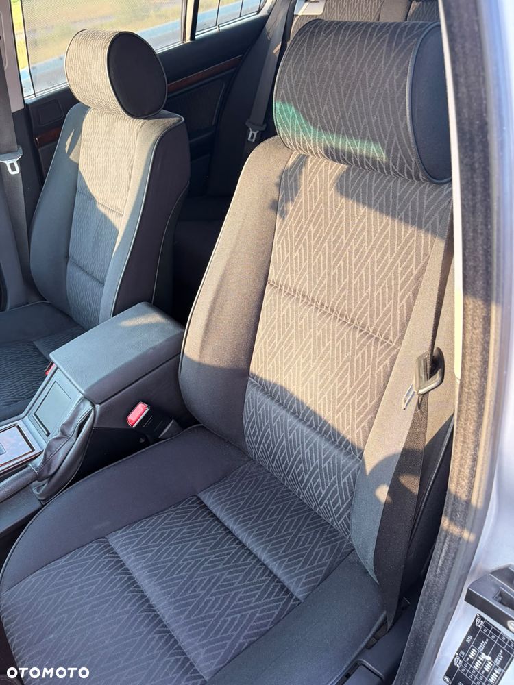 BMW Seria 5 - 11