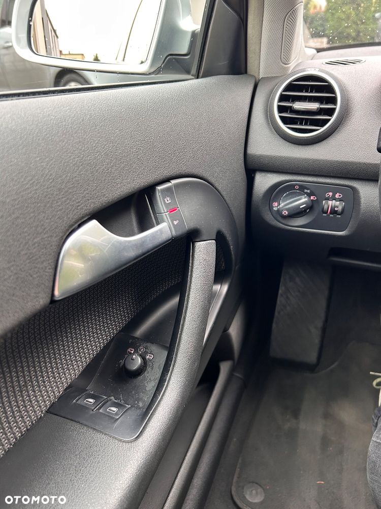 Audi A3 3-drzwiowe 1.9 TDIe DPF - 12