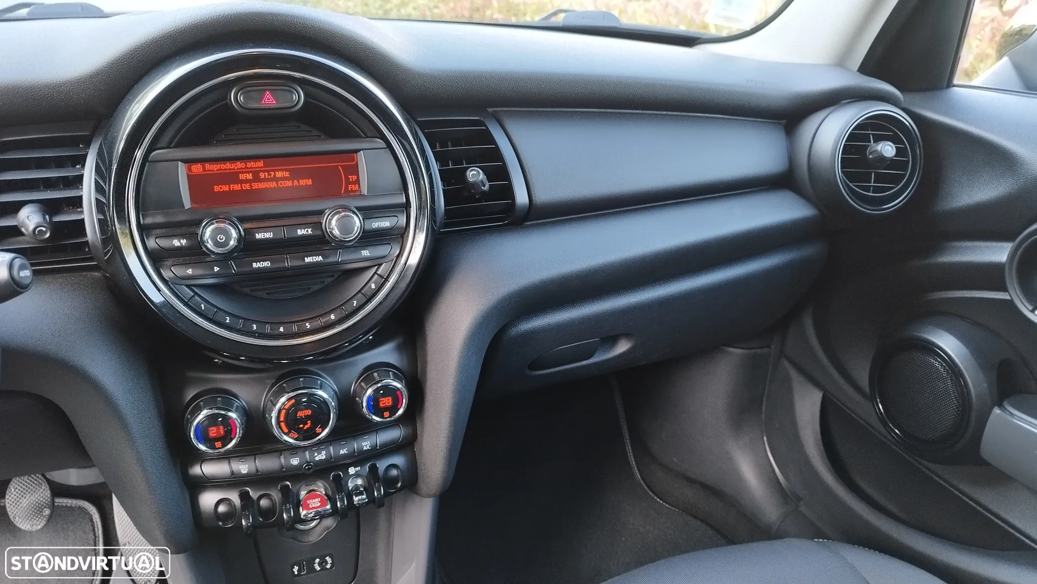 MINI 5 Portas One - 18