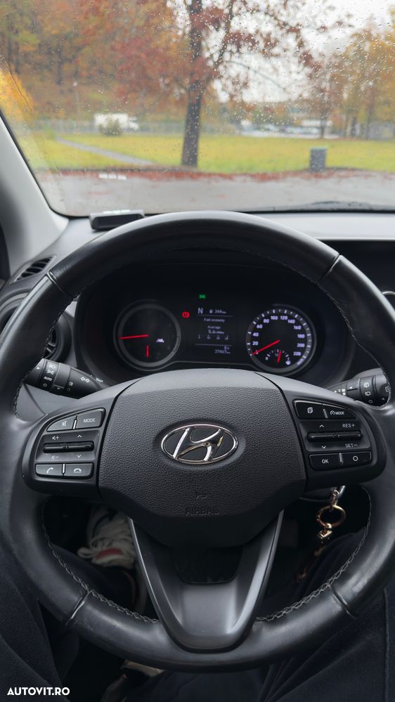 Hyundai i10 1.0 l 67 CP AMT Comfort - 7