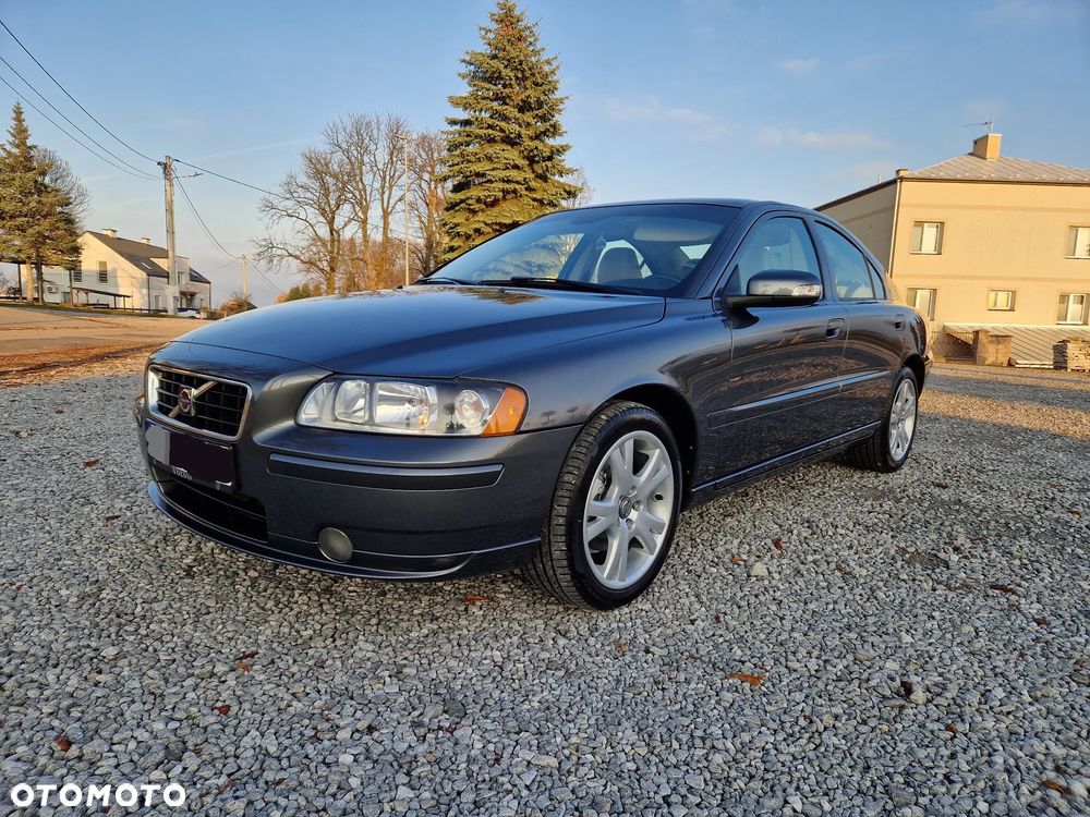 Volvo S60 2.4D Automatik Edition - 1