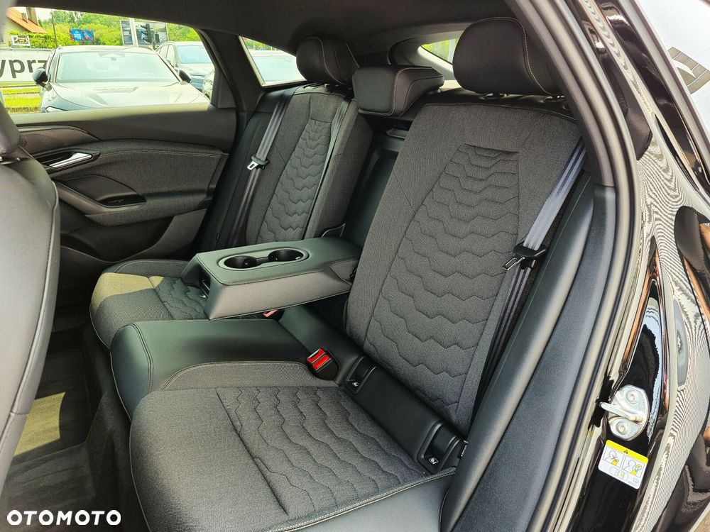 Audi A6 Sportback e-tron - 28