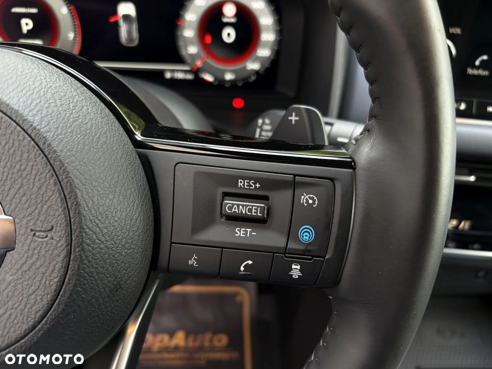 Nissan Qashqai 1.3 DIG-T MHEV Tekna+ Xtronic - 26