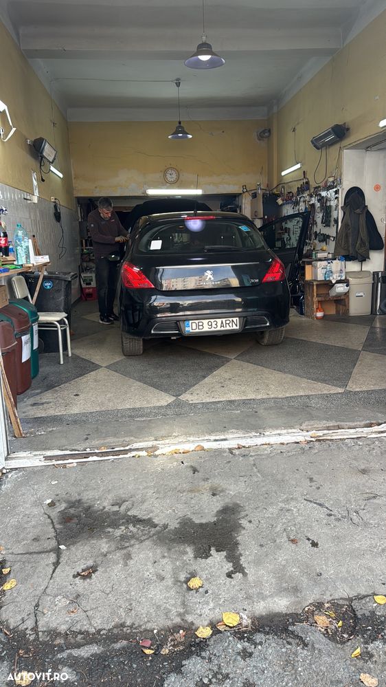 Peugeot 308 120 VTi Style - 12