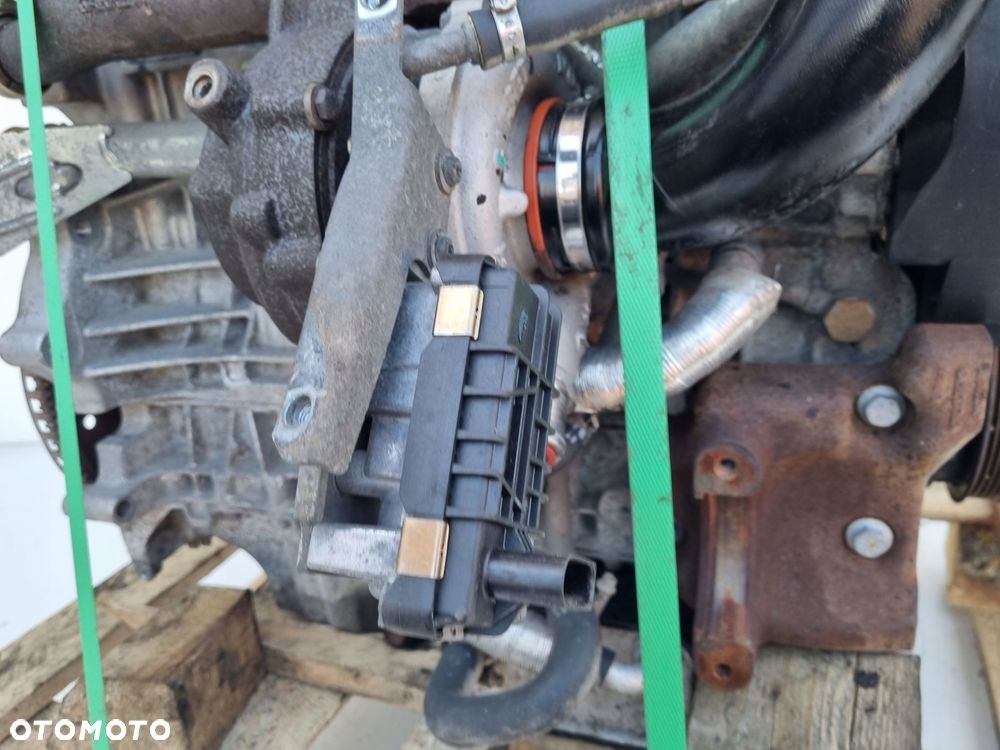 SILNIK Volvo V50 2.4 D5 179KM 04-12r D5244T8 D5244T13 - 9
