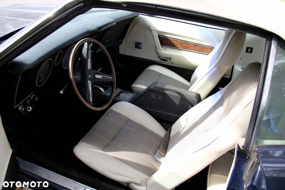 Ford Mustang - 5