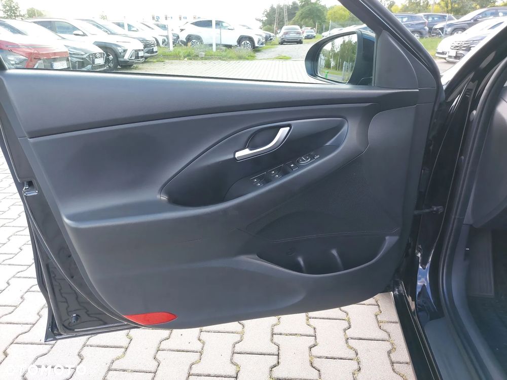 Hyundai i30 1.0 T-GDI Modern DCT - 10