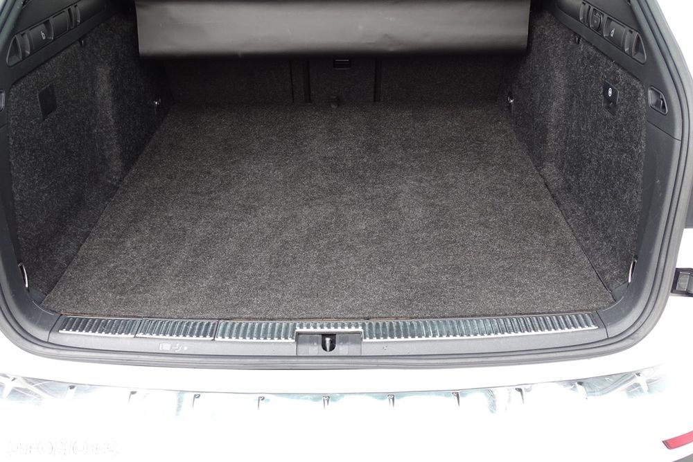 Skoda Superb 1.4 TSI DSG L&K - 28