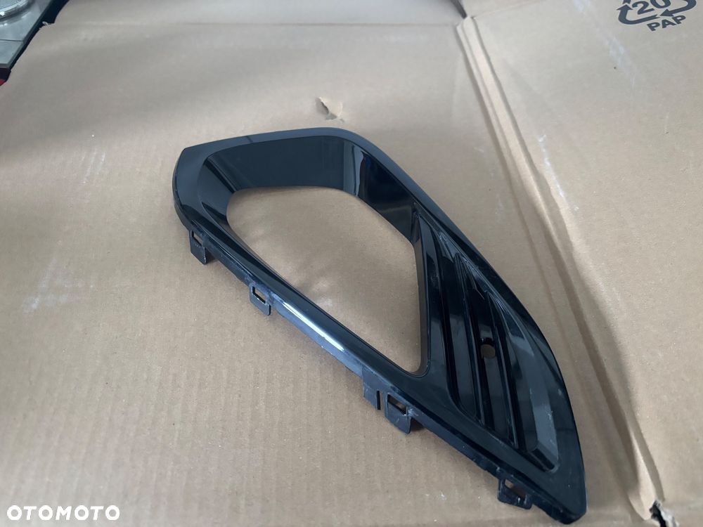 FORD FIESTA MK8 KRATKA ZDERZAKA LEWA H1BB-15B217 - 3