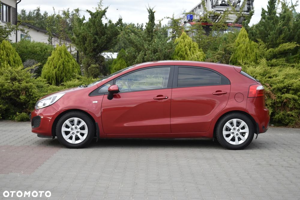 Kia Rio - 18