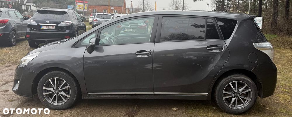 Toyota Verso 1.6 D-4D 5-Sitzer Start/Stop Executive - 9