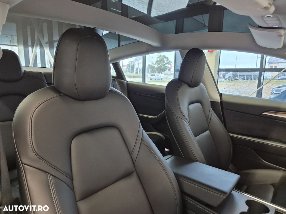 Tesla Model 3 Langstreckenbatterie Allradantrieb Dual Motor - 12