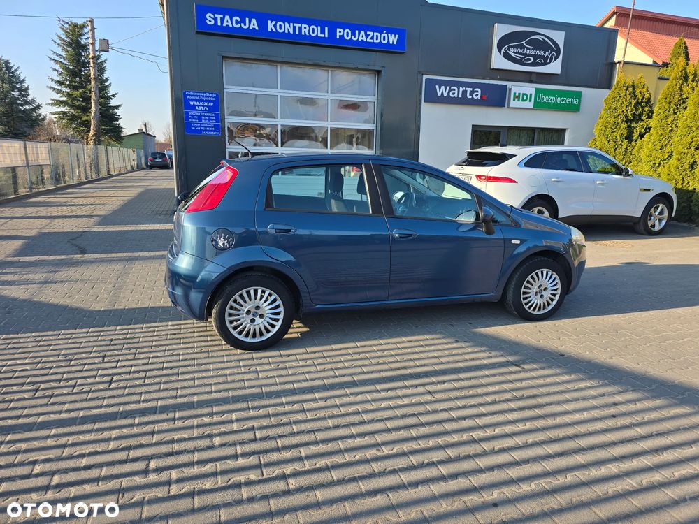 Fiat Grande Punto - 6