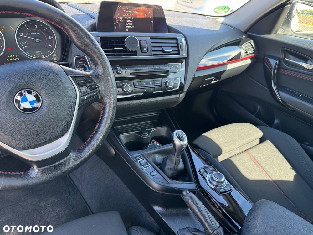 BMW Seria 2 218d Sport Line - 17
