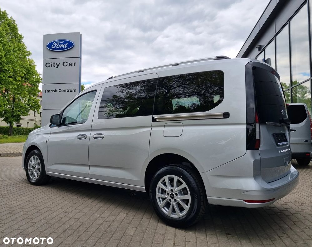 Ford Tourneo Connect Grand - 11