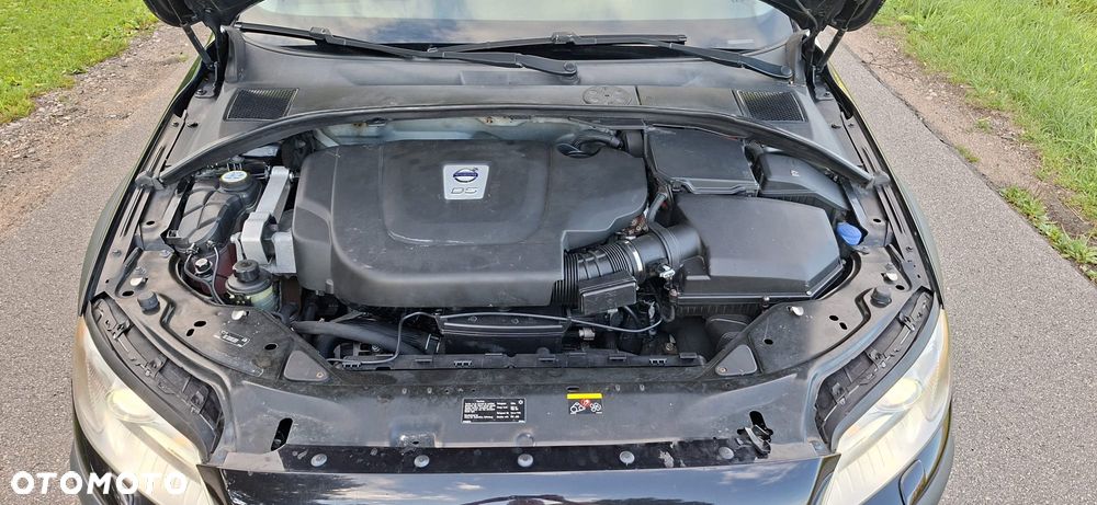 Volvo XC 70 2.4D AWD Kinetic - 39