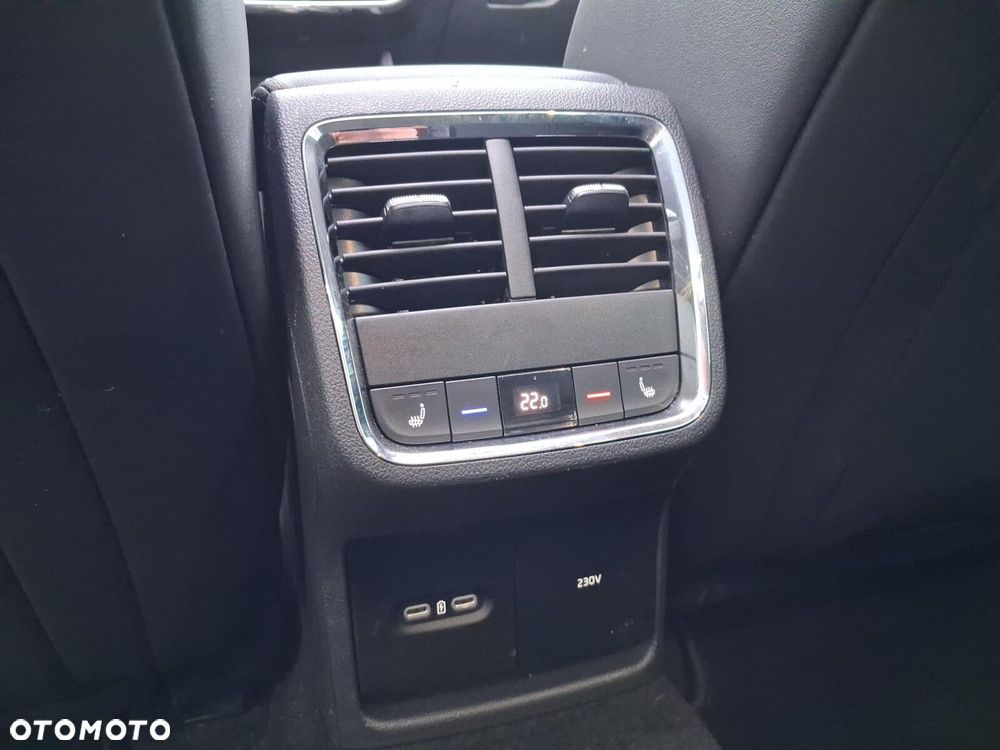 Skoda Octavia 2.0 TDI DSG Style - 18