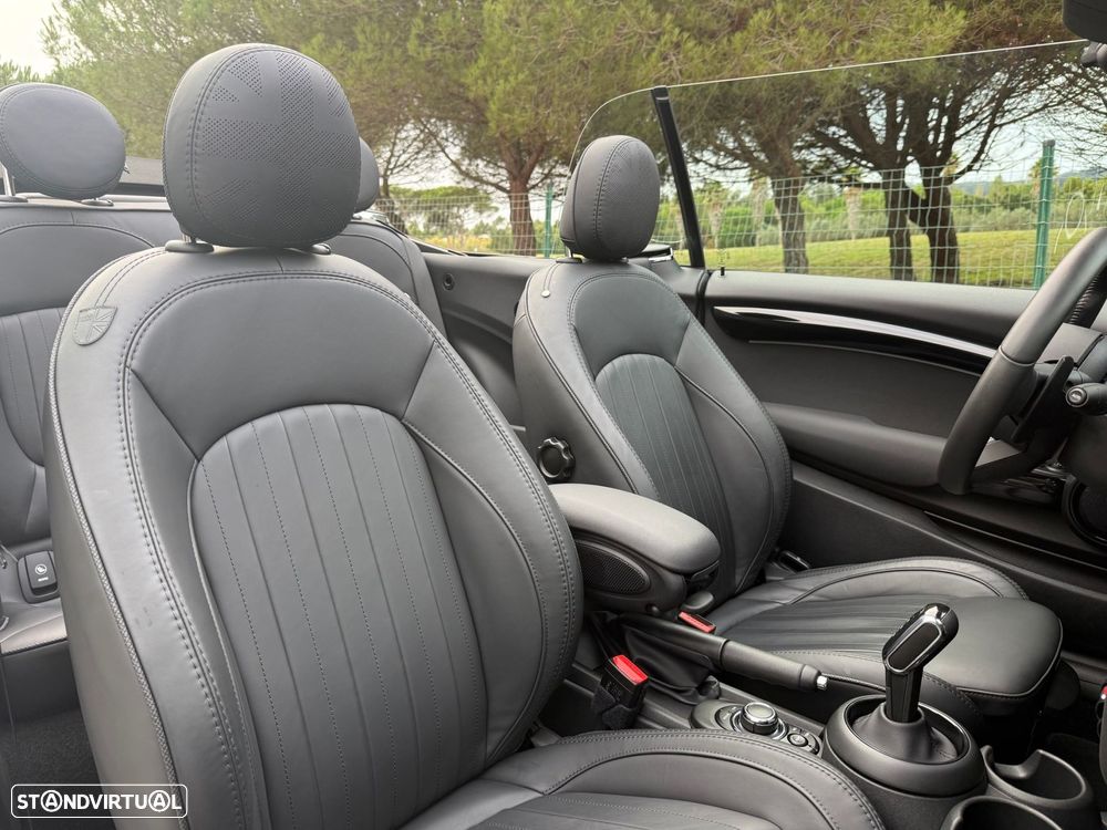 MINI Cabrio John Cooper Works Plus Auto Desportiva - 33