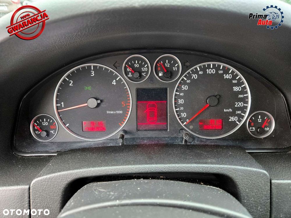 Audi A6 Limousine 2.5 TDI - 16