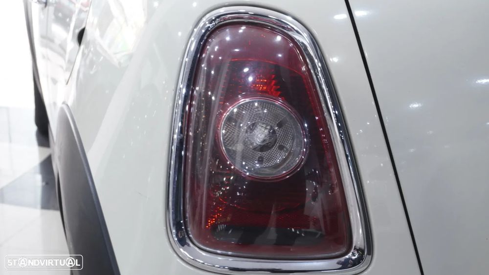 MINI 3 Portas One - 13